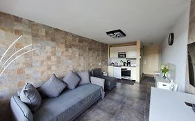 Ferienwohnung HECKENROSE mit Sauna und Schwimmbad